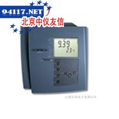 inoLab® pH 720 SET1台式测量仪